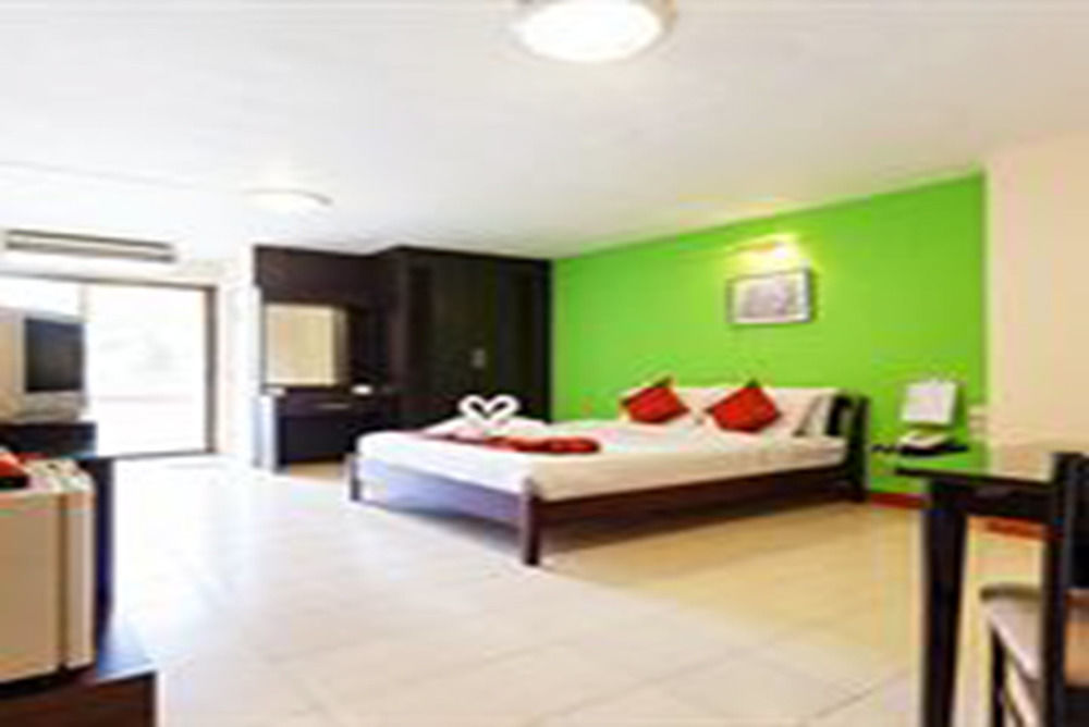 Hotel Grand Mandarin Latphrao 130 Bangkok Luaran gambar